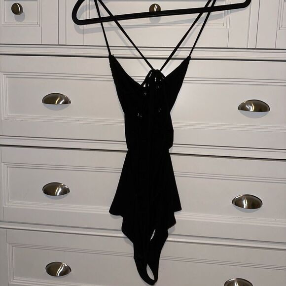 ✨BOGO FREE ✨NWOT H:ours Bodysuit - Picture 2 of 4